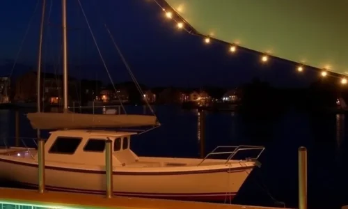 Integrer belysning i haven: Skab stemning og sikkerhed