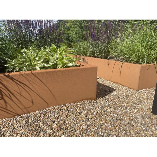 H�jbede i cortenst�l