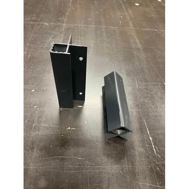 Second party - Corner posts in aluminum for the raised bed wood/15 cm