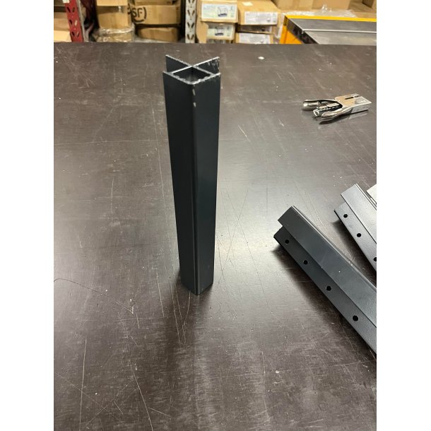 2. sortering - Hjrnestolpe i aluminium til hjbed TR/30 cm