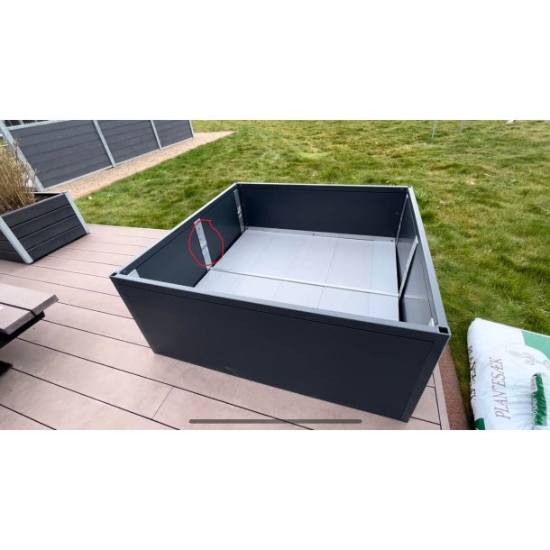 Self-watering and bottom for PVC raised bed 50x120x240 cm (25 cm soil)