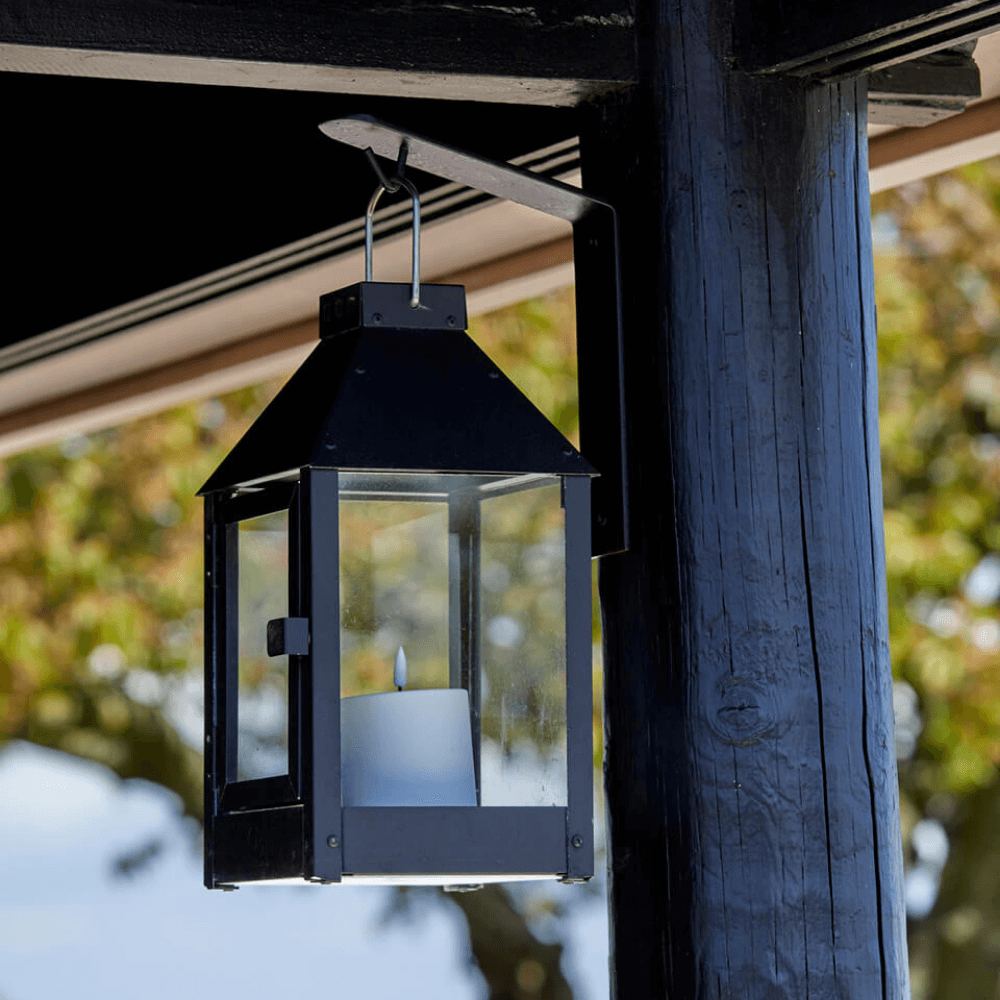 Se A2 Living lanterne mini sort højde 33,5 cm udendørs hos InGarden.dk