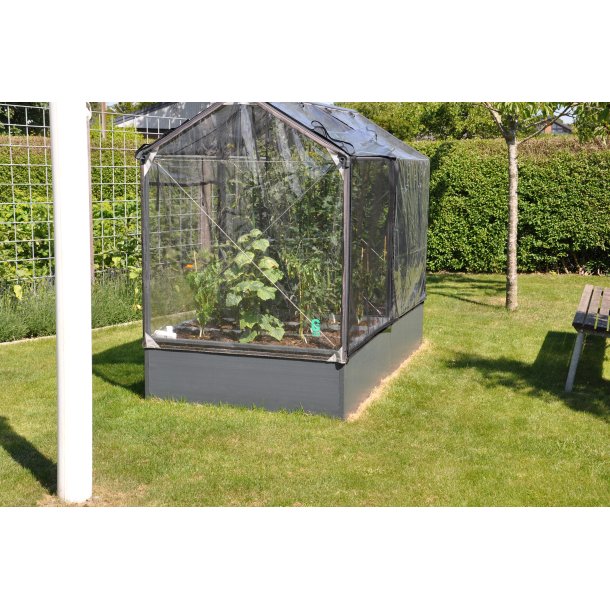 Cover in plastic foil to high wall bed or high GrowCamp