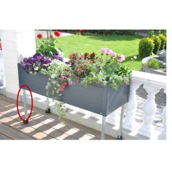 Legs to raised bed in PVC with bottom