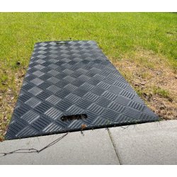 LB Gngplatta / krplatta svart 1200x600x8 mm