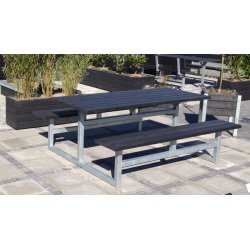 Vedligeholdelsesfrit bord bnkest uden rygln samt genbrugsplastplanker