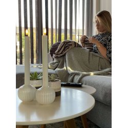 Deluxe Homeart hvide LED Kronelys 24&nbsp;cm 2 stk. 