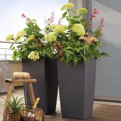 Lechuza Cubico Color krukke til blomster med selvvandingssystem  Slate 40 x 40 x H75 cm