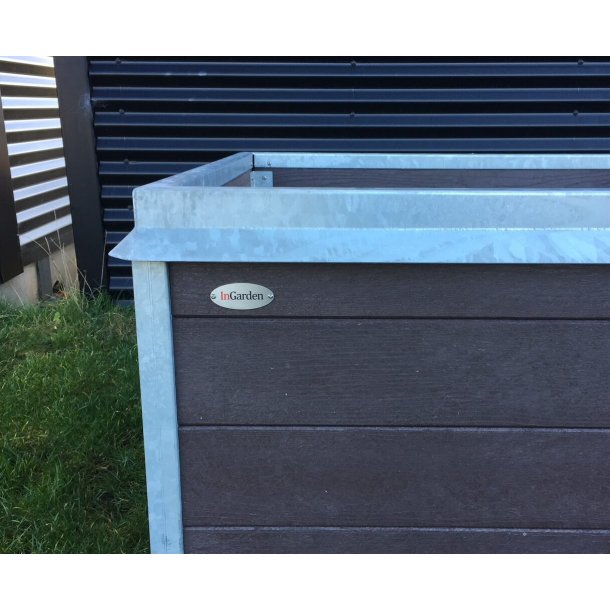 Highbed Struktur Med Augerkant - Brun