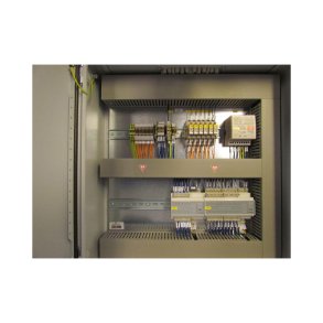 Fn Decentral Skab Model 5 199 Ventiler, 12 Rrstrenge, 6 Lys I Stald, 2 Disponible Udgang