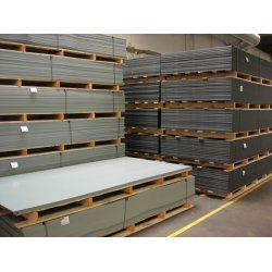 Plastplatta 3000X1500X15 mm