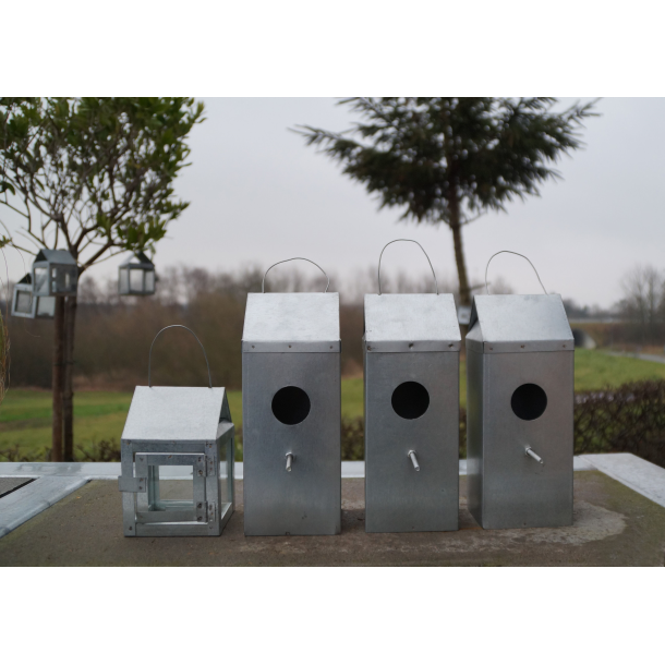 A2 Living hngefuglehus hjde 20,5 cm 