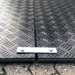 Tilbehr til plastplader 